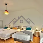 Localise - Maison Familiale Avec Vue Imprenable Sur La Mer Et Tout A Pied Au Guilvinec - Acces Plage Direct - Linge De Lit Inclus - Wifi Inclus