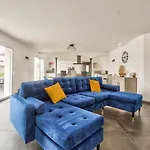 A 250M De La Plage, Maison Pour 6