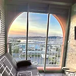 Belle Vue, T2 Mezzanine Renove 2023, Vue Port, 50 M De La Plage De La Conque