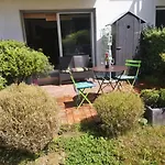 Studio Avec Jardin, Terrasse Et Parking A Trouville - Fr-1-712-34