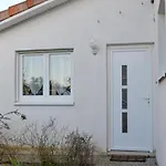 Awesome Home In Gujan-Mestras With Kitchen
