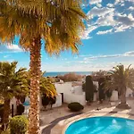 Le Cali, P2 Cabine Dans Une Residence Avec Piscine, Vue Mer Et Parking Prive