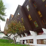 Appartement 2 Pieces, 4 Pers, Proche Pistes Et Commerces A Arc 1600 - Fr-1-411-409