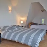 Amazing Home In Penvenan With Ethernet Internet