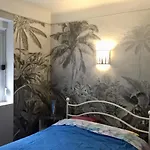 Maison 50M De La Mer