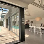 Holiday Home Villa Noalou - Rhu353 By Interhome