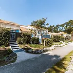 Holiday Home Les Maisons De L'Ocean-1 By Interhome