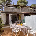 Studio Les Hauts Du Port-4 By Interhome