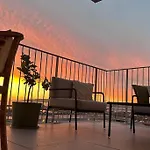 Superbe Appartement En Residence Avec Vue Sur Mer