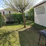 Mobil-Home Confort - Dans Le Camping De Mussonville