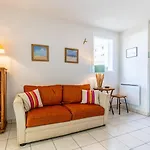 Holiday Home Les Hautes Folies-6 By Interhome