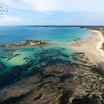 Studio Avec Terrasse Et Jardin A 100 M De La Plage