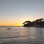 Appartement Moderne Sur Les Hauts De Bandol
