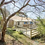 Villa Dans La Pinede, Au Calme A Proximite Du Lac Et Des Plages, Jusqu'A 7 Personnes