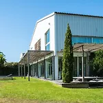 Villa Waterfront - Villa With Spectacular Views And Direct Access To The Laguna
