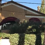 Chambres D'Ete Aux Lecques A 100 M De La Mer