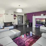 Beautiful Home In Serignan