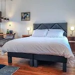 The Blue Suite Etretat