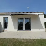 Maison Familiale A Notre-Dame-De-Monts - 4 Chambres, Terrasse, Plages Proches, Animaux Bienvenus - Fr-1-540-164