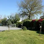 Maison Familiale A Sarzeau Avec Jardin Clos Et Equipements Pour Enfants - Fr-1-639-44