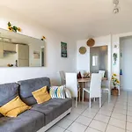 Mimizan Plage: Appt Pour 4 Avec Parking Et Acces Direct A La Mer - Fr-1-50-89