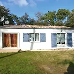 Villa Independante Avec Jardin Clos, Proche Plage Et Commerces - Fr-1-22-303