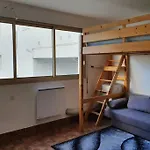 Studio Cabines 6 Couchages 150 M De La Plage Et A Quelques Secondes Des Commerces Wifi Gratuit