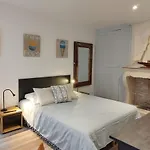 Le St Louis Chambre Amenagee Avec Cuisine N°4