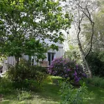 Petit Ecrin De Nature, Proche De La Mer.