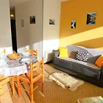 Confortable T2 Pour 4 Avec Parking A St Lary Soulan - Fr-1-457-218