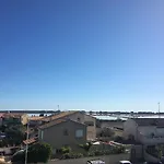 Tres Beau Studio Au Grau Du Roi Tout Equipe 33M2