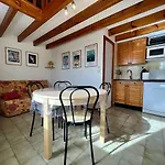 Maison Renovee A 350M De La Plage Avec Cour, Terrasse Et Parking, Dolus-D'Oleron - Fr-1-246A-236