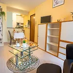 Studio Studio Des Halles By Interhome