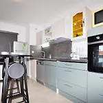 Beautiful Apartment In Canet En Roussillon