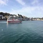 Un Appartement Au Chateau De Locqueran Finistere