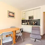 Studio Confort Avec Balcon Sud, Proche Pistes Et Commerces, Equipements Pour 4 Personnes - Fr-1-425-183