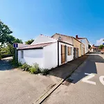 La Maisonnette Du Payre