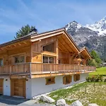 Sublime Semi Detached Chalet Facing The Mont Blanc