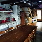 Le Chalet Du Bas