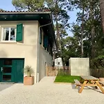 Clemence Green, Villa Hostal Naou Hossegor- Wifi - Sauna - Salle De Sport - Netflix