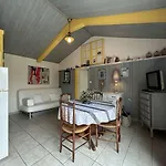 Charmante Maison Avec Jardin, Proche Plage Et Centre, Parking Et Abri Velos A Noirmoutier - Fr-1-224B-188