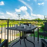 Chez Elisa - Dans Une Residence 4 Etoiles A Concarneau