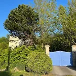 L'Ile Des Iris - A 200 M De La Plage