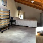 Appartement A Deux Pas De La Plage Avec Balcon-Terrasse - Fr-1-336-112