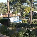 Villa Moderne 4 Chambres, Piscine Chauffee, Wi-Fi, Proche Plage Et Commerces, Arcachon - Fr-1-374-147