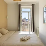 Apartment With View & Balcony In Heart Of Marseille