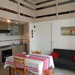 T2 + Mezzanine Avec Balcon, Parking Privatif A Saint-Hilaire-De-Riez - Fr-1-324-447
