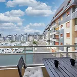 Juno Marina