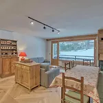 Appartement 2 Chambres Avec Cheminee Et Balcon Au Centre De Megeve - Fr-1-453-184