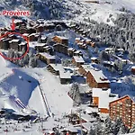 Charmant 2 Pieces Skis Aux Pieds Avec Balcon, Idealement Situe Aux Allues - Fr-1-182-48